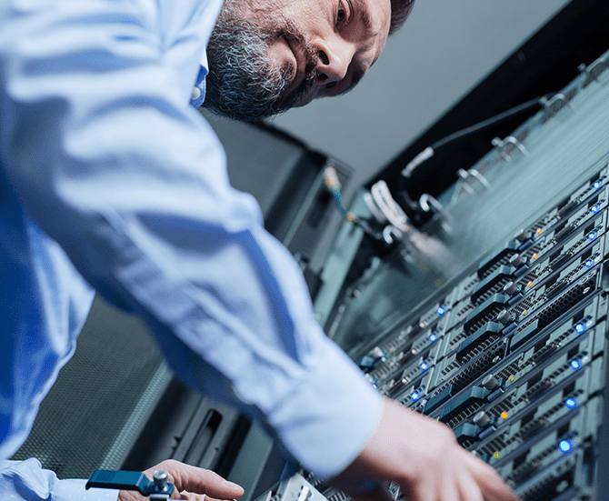 infrastructures web plug & tel Service de télécommunication - Automate d'appels -Plug & Tel